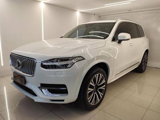 VOLVO XC90 2.0 T8 HYBRID MOMENTUM AWD GEARTRONIC